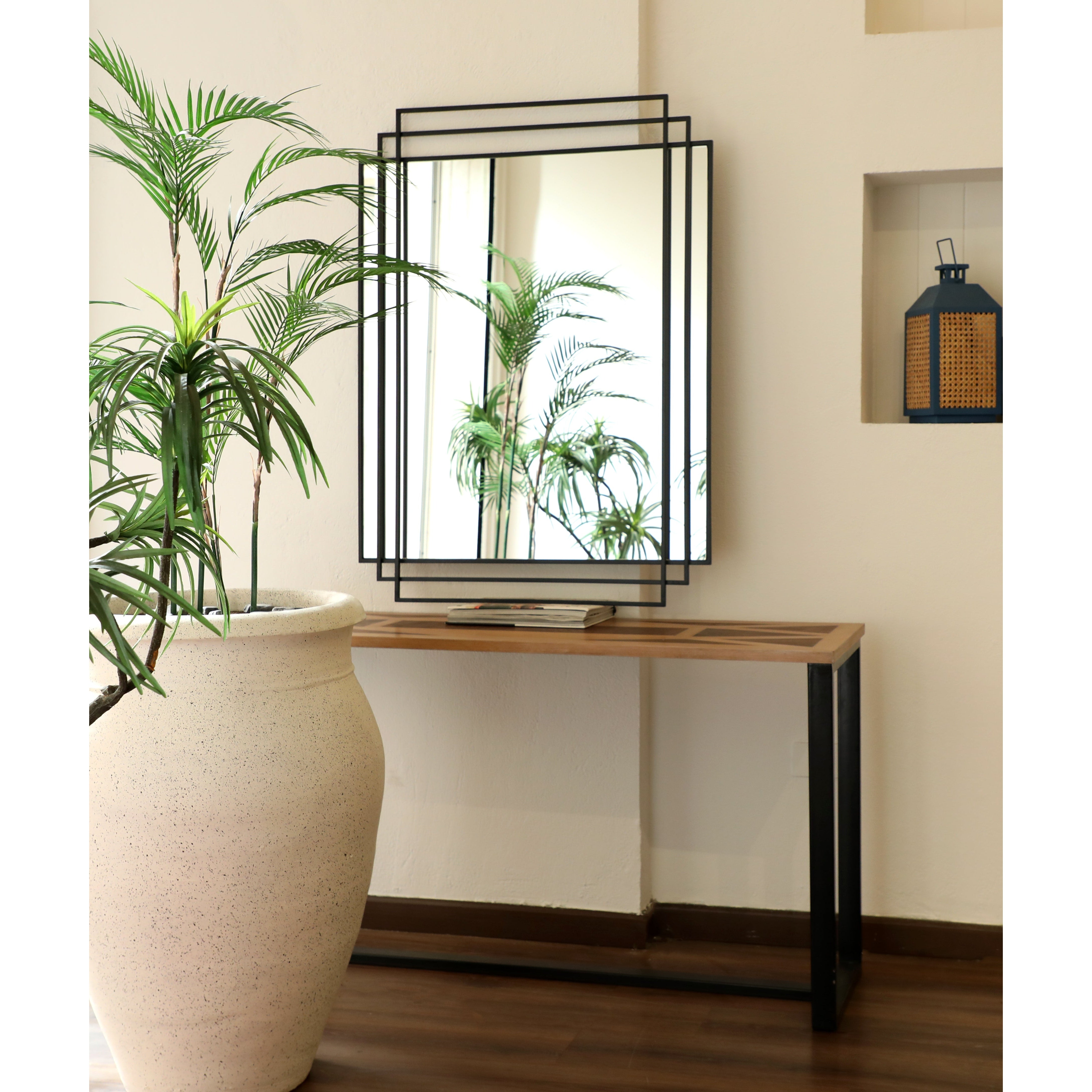 Elegant Console Metal & Wood